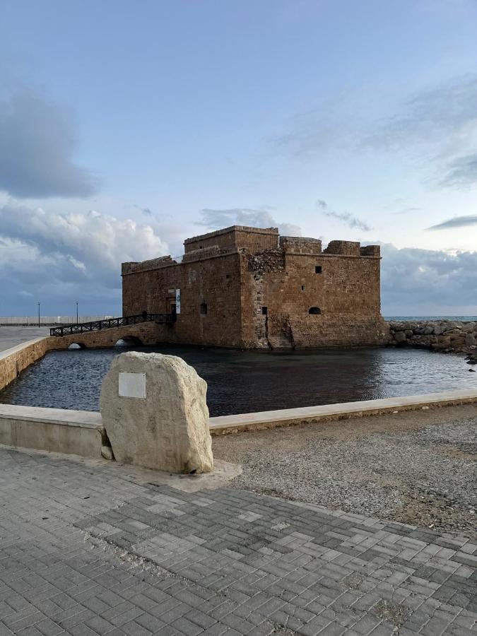 Beautiful 2 Bed Apartment In Peyia Valley, Paphos Esterno foto